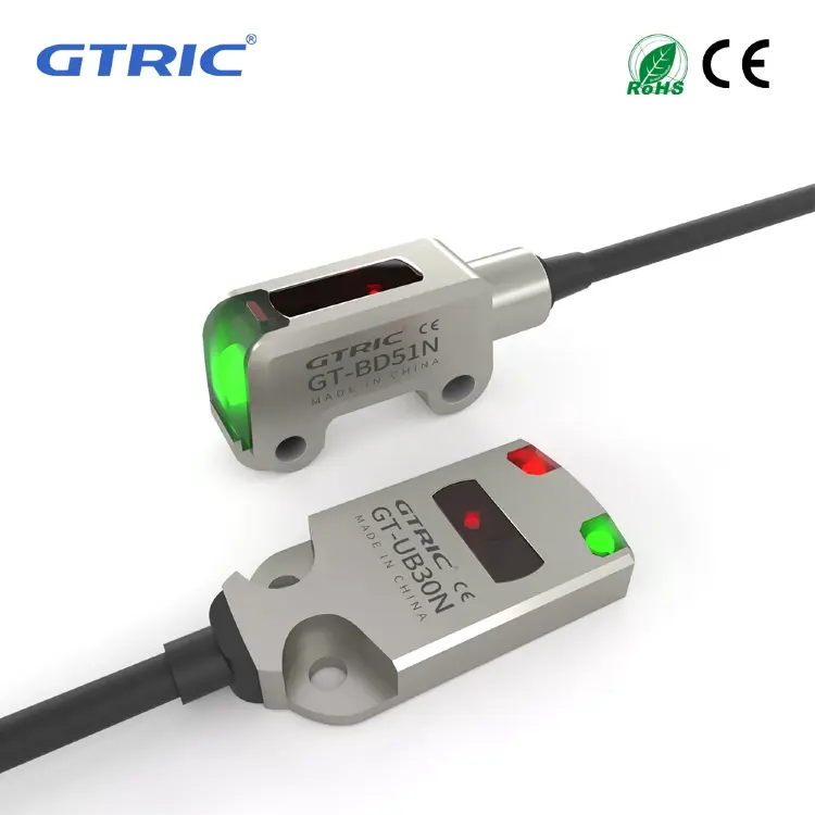Фотоэлектрический датчик GTRIC GT-UB30N/GT-UB30P светоотражающий IP67 12-24В NPN PNP
