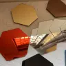 Шестигранные зеркальные 3D наклейки на стену, самоклеящиеся, набор 6/12 шт