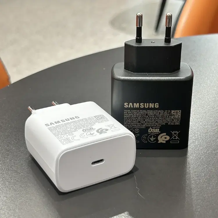 Зарядное устройство Samsung 45W PD с кабелем USB-C