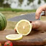 Профессиональный кухонный нож из дамасской стали с деревянной ручкой