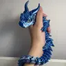 3D-печатная фигурка двухрожного дракона со случайным дизайном глаз