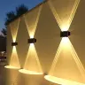 Настенный светильник на солнечной батарее с двусторонним освещением