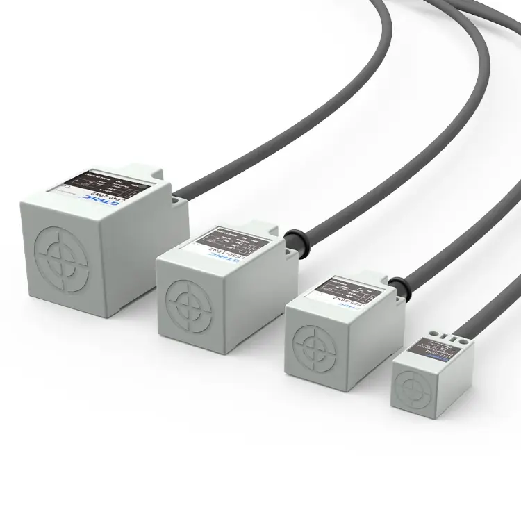 Индуктивный датчик приближения NPN PNP 10-30VDC IP67 5мм квадратный с кабелем 2м